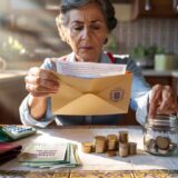 Confirmado: España cambia las normas y, a partir de ahora, reducirá un 20% de la pensión a todos los que trabajen tras los 55 años y cumplan esta condición